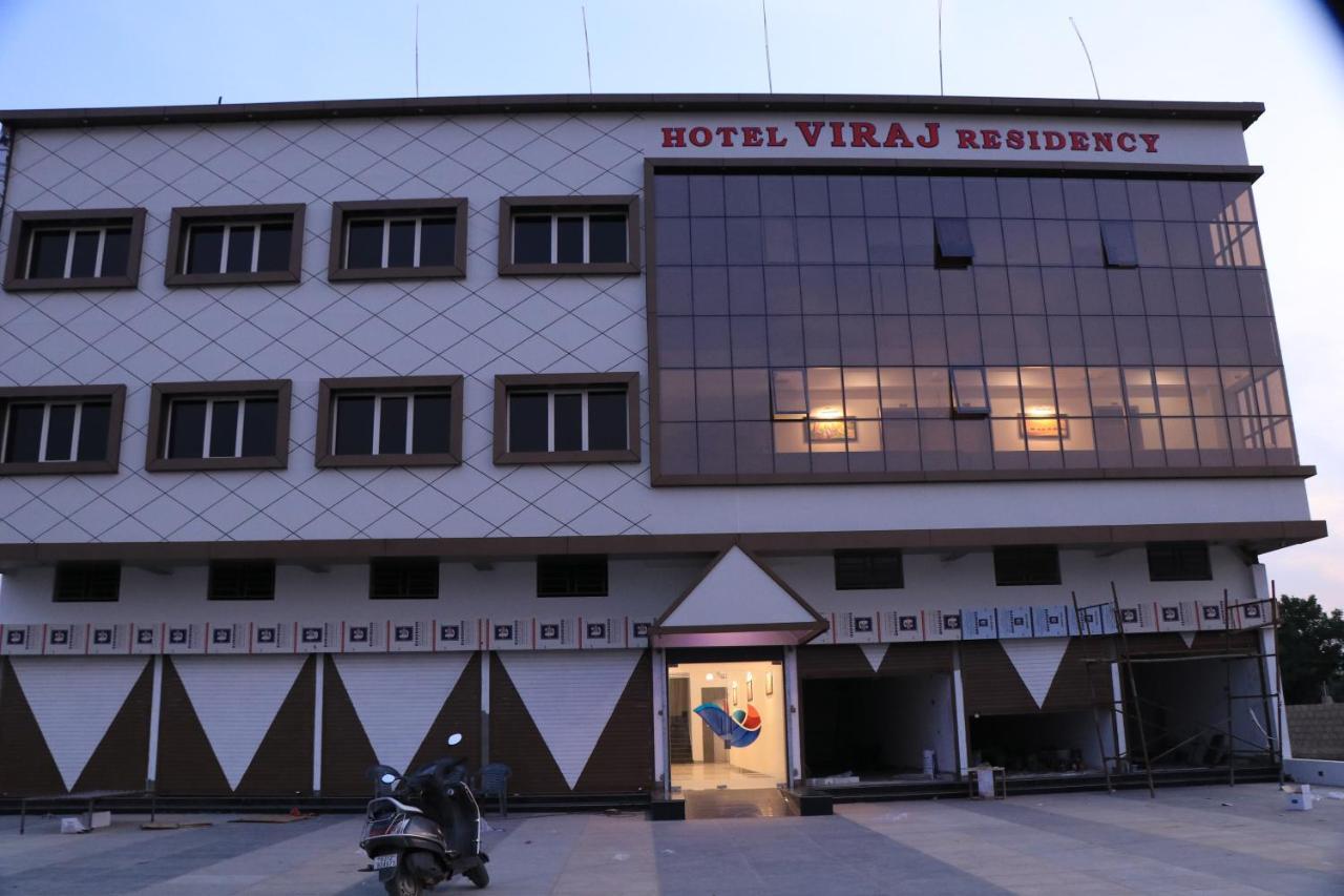 Hotel Viraj Residency 부지 외부 사진
